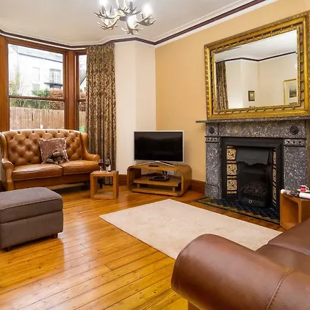 Holiday home Highfield House